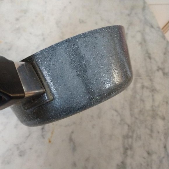 Vintage Club Cast Aluminum 1 Quart Saucepan and Lid, Speckled Grey Club Cooking - Picture 2 of 9